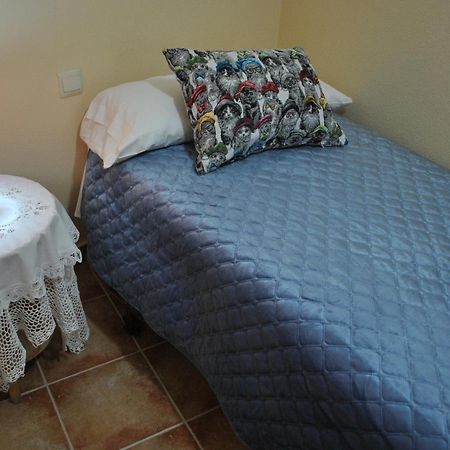 Viviendas De Uso Turistico Dulcinea Las Ventas con Pena Aguilera Rum bild